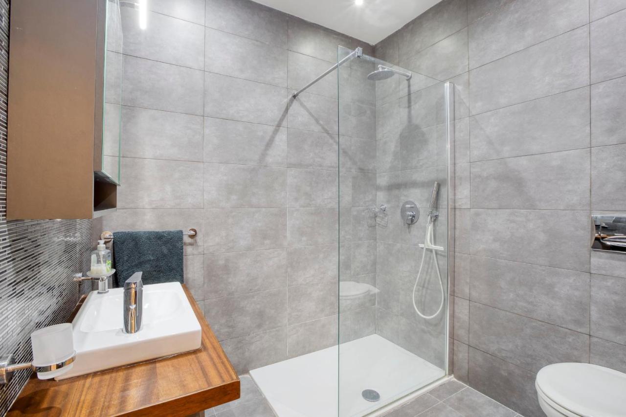 Apartment With Pool-Hosted By Sweetstay Zebbug  Εξωτερικό φωτογραφία