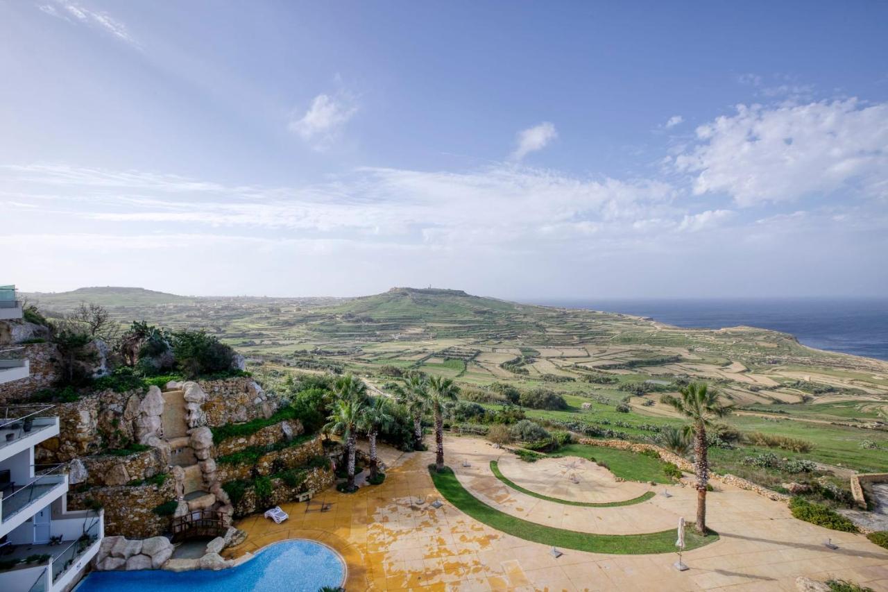 Apartment With Pool-Hosted By Sweetstay Zebbug  Εξωτερικό φωτογραφία